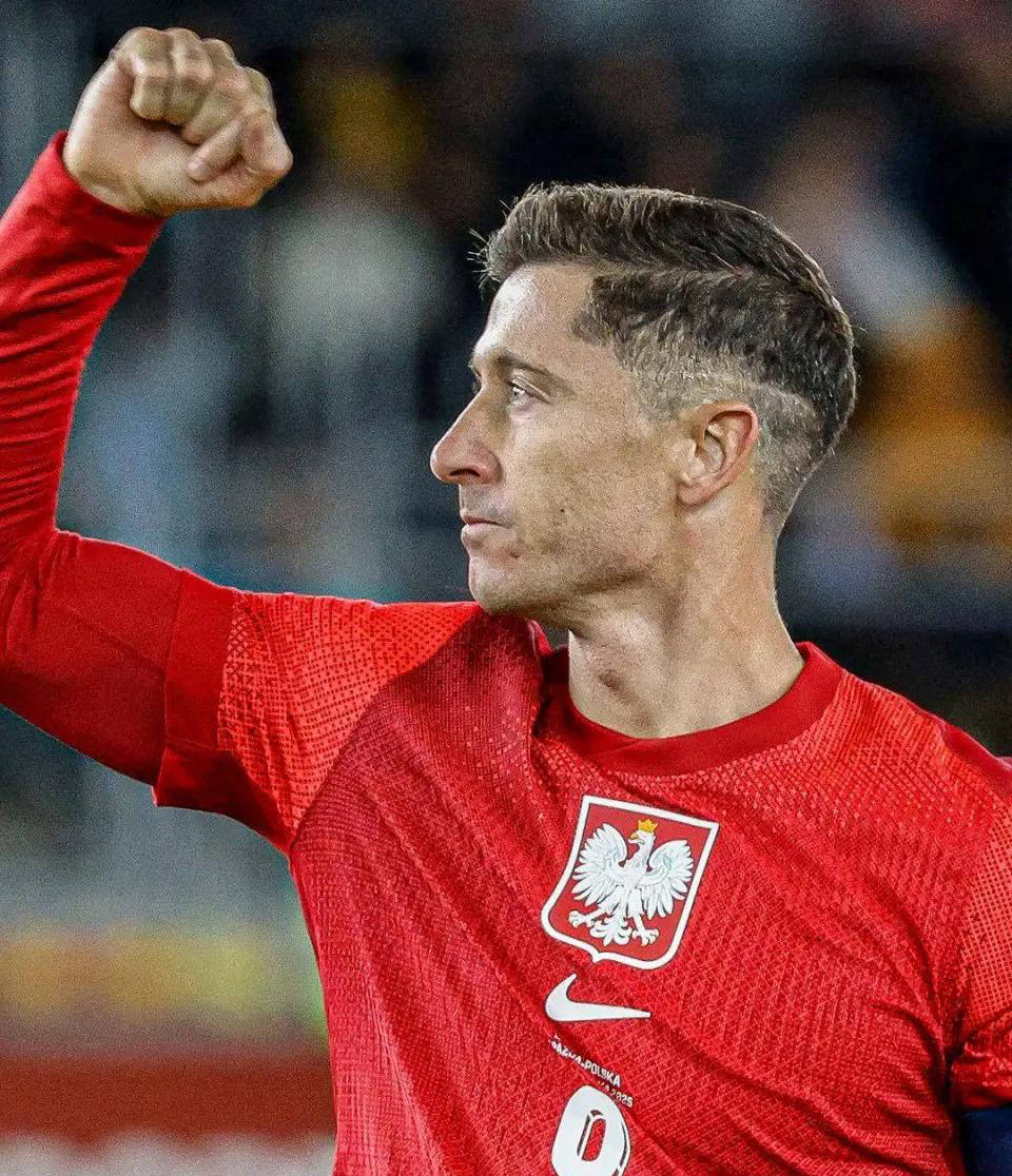 九游体育手机版关于清晨纽约尼克斯备战西甲，调整名单细节曝光，压力陡增，赛程密集仍需轮换的信息